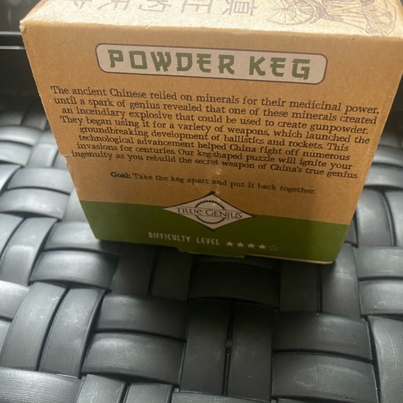 Project Genius Powder Keg Puzzle - Brand New Fun Challenging Gift White Elephant - Picture 3 of 7